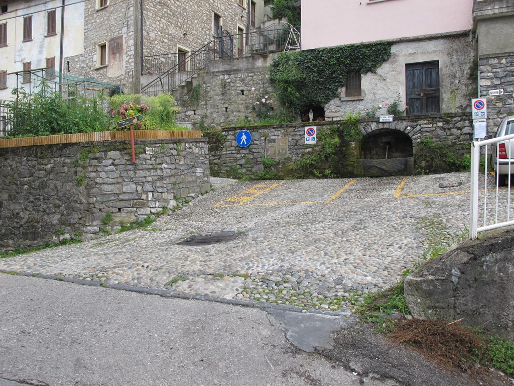 Madonna Dei Ceppi Séjour à la ferme Lezzeno
